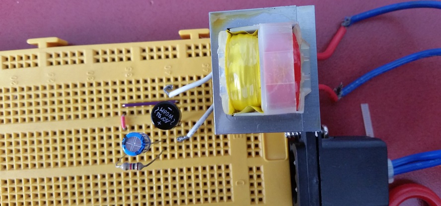 El montaje del circuito es sencillo Montaje en board