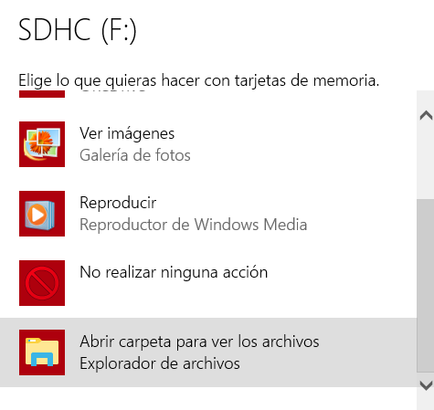 introduce la micro SD en el PC