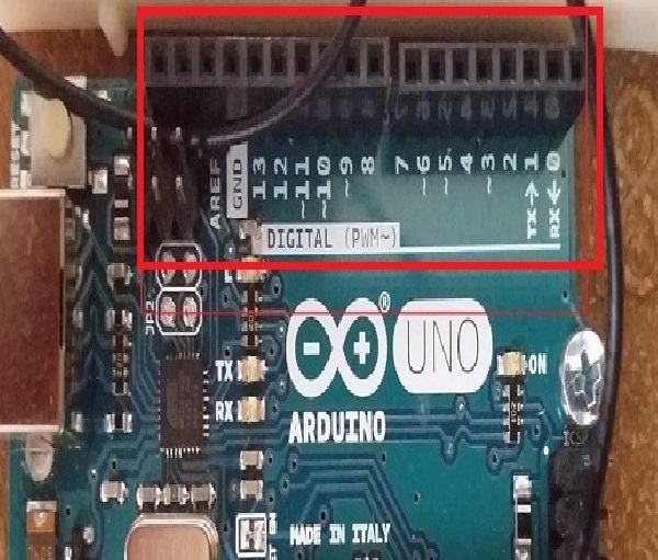 Pines digitales de ARDUINO